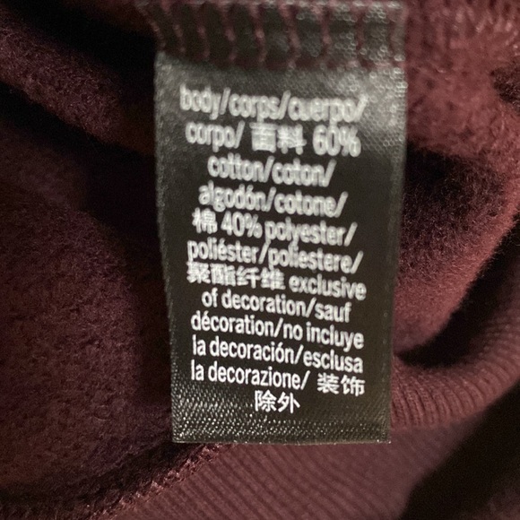 Victoria Sport Yoga Top. Size M Deep burgundy. - Picture 4 of 4